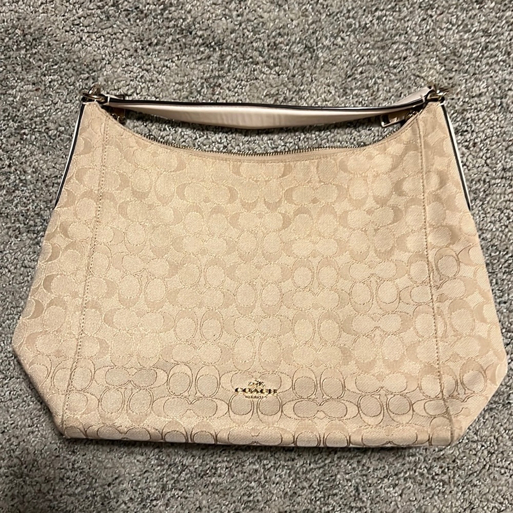 Coach purse.